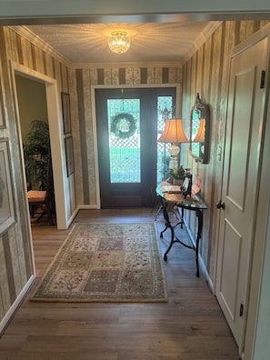 Enter your comfy & cozy get-a-way and consider yourself AT HOME!