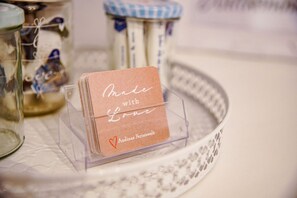 Bathroom amenities