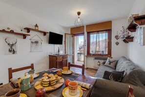 Living and dining room