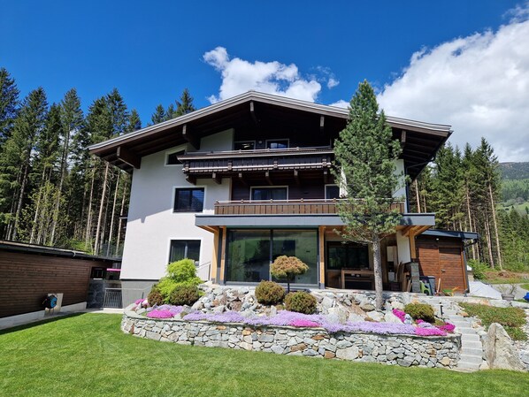 Holiday Home Exterior [summer]