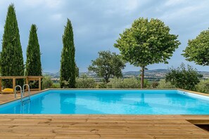 Holiday Home Swimming Pool