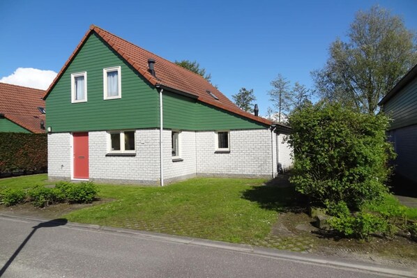 Holiday Home Exterior [summer]