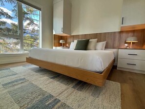 Top floor king bedroom with adjoining ensuite (with walk in shower)