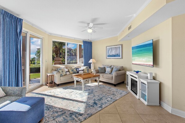 Mediterranea 214E Living Room