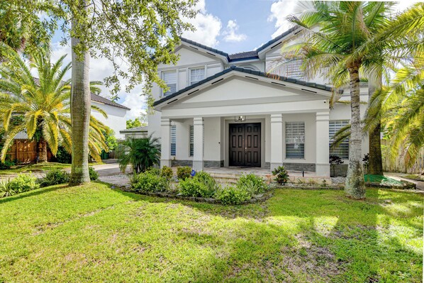 Miami Vacation Rental | 5BR | 3.5BA | Step-Free Entry | 2,900 Sq Ft