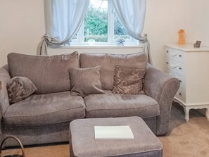 Living area | Ivy Rose Cottage, Ipswich