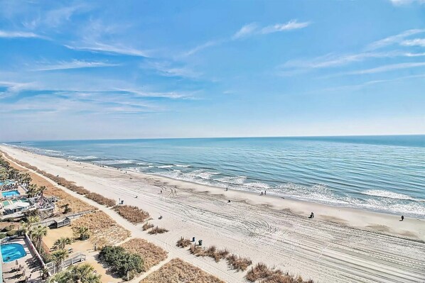 OceanFront 180 degree views (South side)