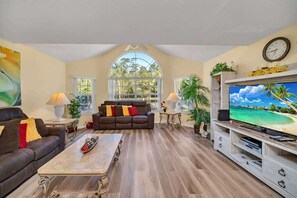 Spacious Living Room with Comfortable Seating

