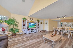 Open-Concept Living Room Perfect for Family Gatherings
