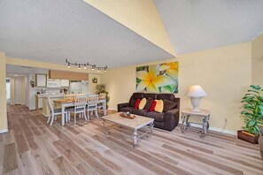 Open-Concept Living Room Perfect for Family Gatherings