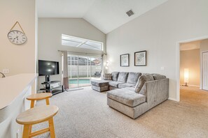 Living Room | 1st Floor
