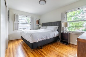 Bedroom 1: King