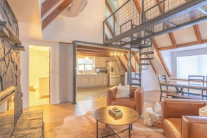 Unique architectural design, no where to be found