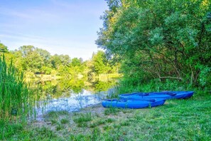 Two kayaks available to use during your stay! 