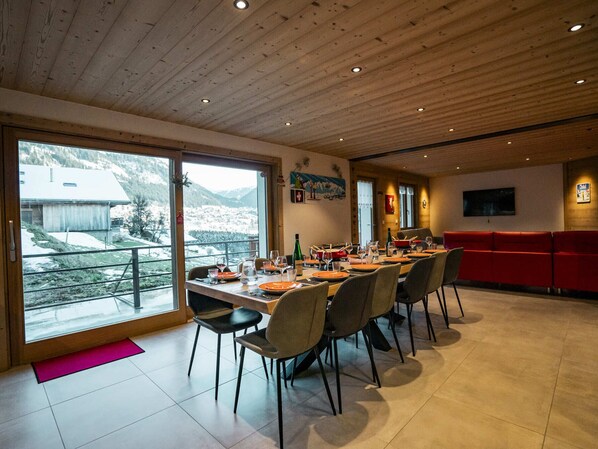 La Ferme de Delphine & François, cuisine, Chùtel Les Portes du Soleil