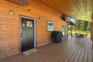 Entry Porch