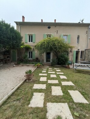 Extérieur