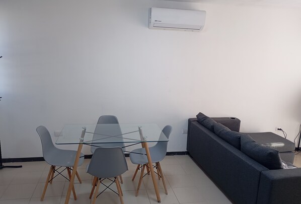 comedor para 4 personas 👥👥