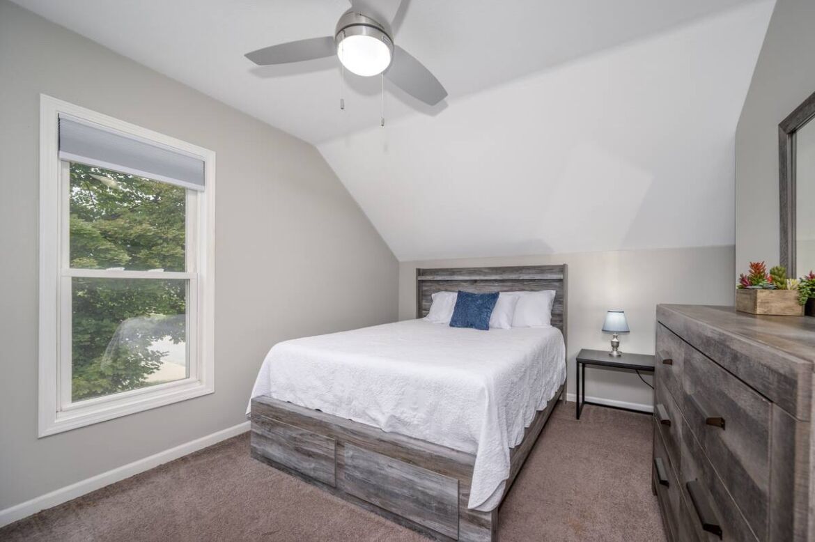 高級ブランド Remodeled & Clean NEW! Home the by Right Falls! Cuyahoga in テープ・マスキングテープ