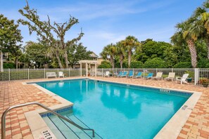 Complex Pool (not heated)