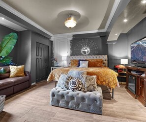KING SIZE FOAM BED PILLOWS 