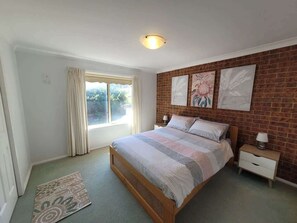 Main Bedroom with Ensuite