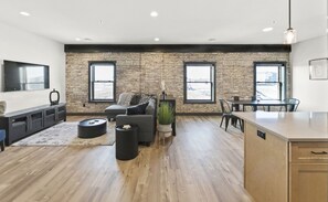 Living room 2