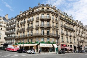 facade boulevard haussmann