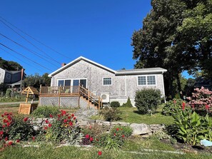 The house sits facing east overlooking the world famous Cribstone Bridge.
