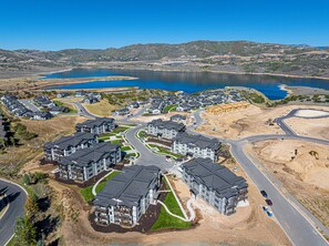 Luxurious condo near Jordanelle Reservoir