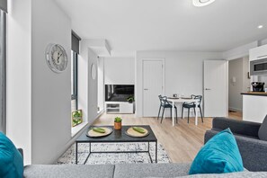 Living Room / Lounge