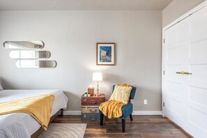 Reading corner with vintage suitcases as side table 