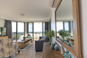 Living room (3)
