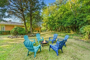 Enjoy the outdoors with wood burning firepit. Smores kit & firewood provided. 