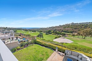 Ideally situated on Monarch Links golf course in exclusive Ritz Pointe