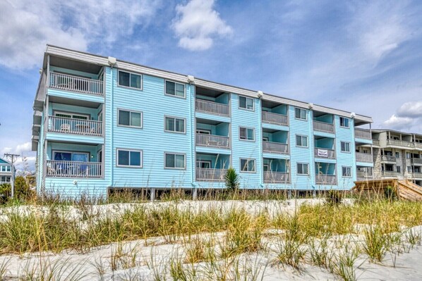 Sandpebble Beach Club 202
