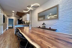 Kitchen II