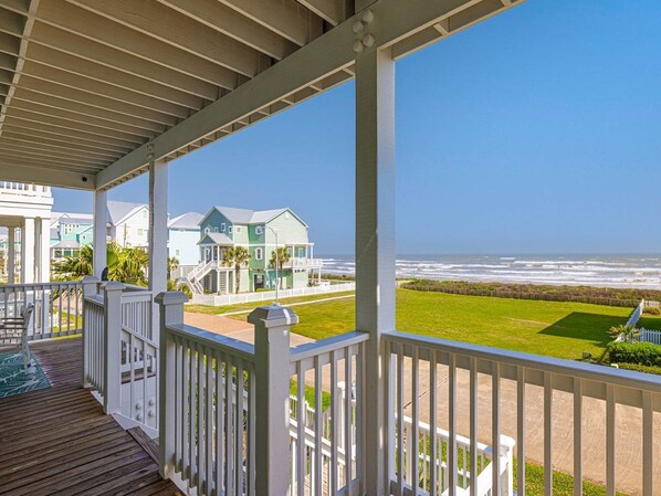 Amazing unobstructed views from the front porch