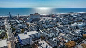 Proximity of the property to the beach and boardwalk