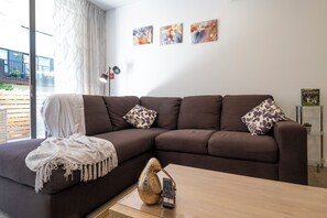 X T40985
