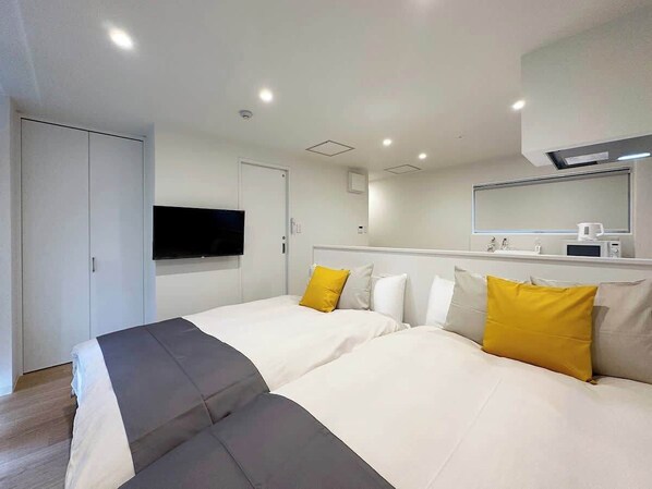 2x double size bed
