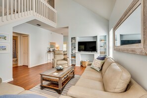 Living Room | 1st Floor | Queen Sleeper Sofa