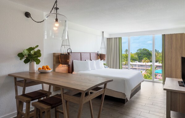 Unit with 1 King bed