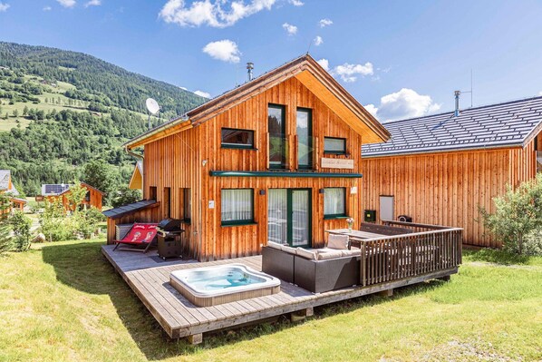 Holiday Home Exterior [summer]