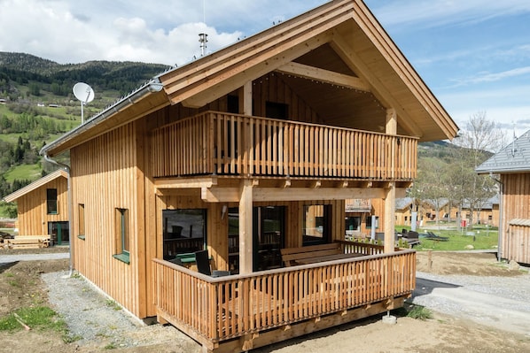 Holiday Home Exterior [summer]