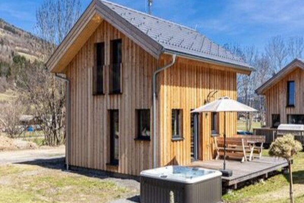 Holiday Home Exterior [summer]