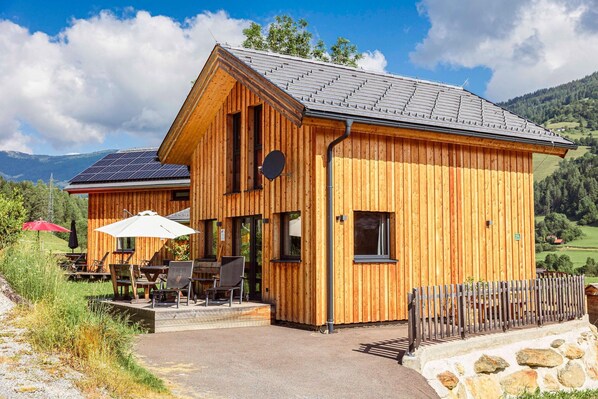 Holiday Home Exterior [summer]