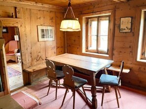 Stube - dining room