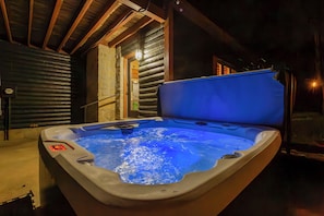 Retreat and unwind after a long day in the 6 person hot tub
