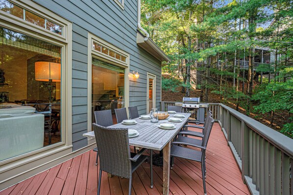 Laurel Landing Lodge